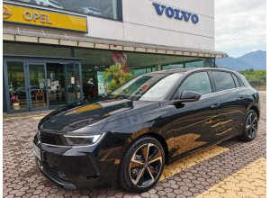 NUOVA OPEL ASTRA 2023